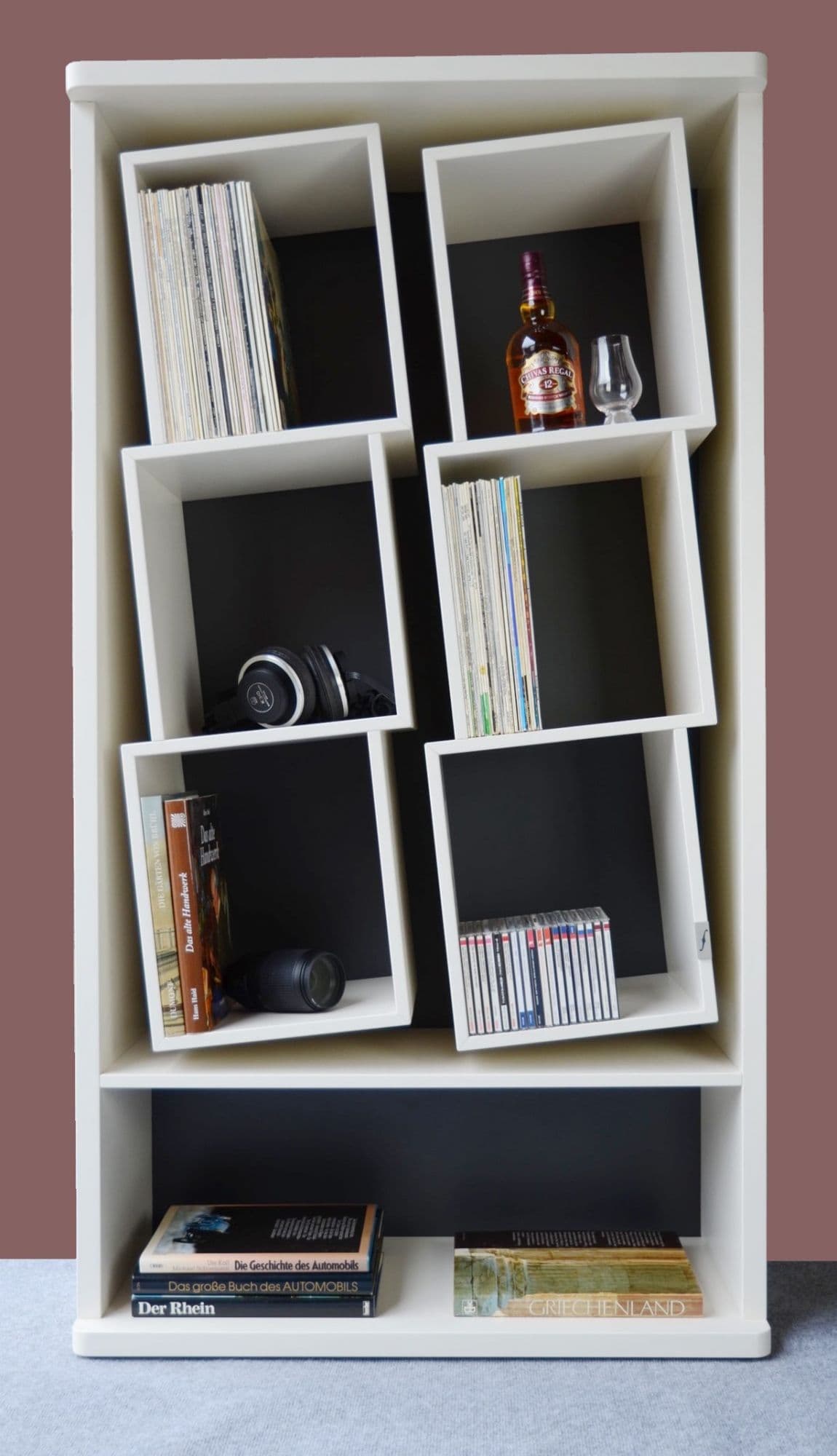 Hochwertiges Schallplatten-Standregal aus Deutschland